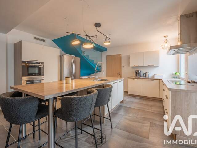 Vente Maison/villa 8 pièces — photo du bien