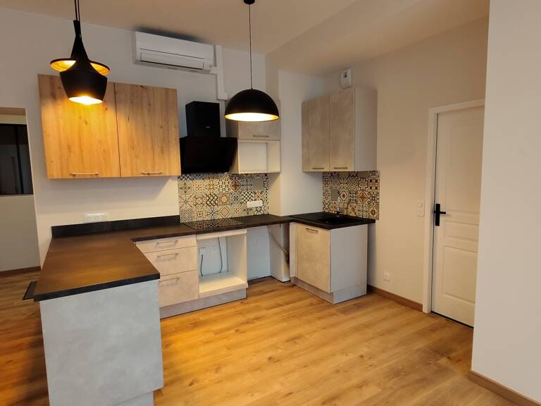 Location Appartement 4 pièces — photo 1