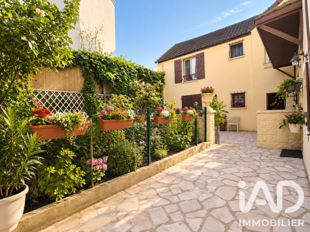 Vente Maison de ville 5 pièces — photo du bien