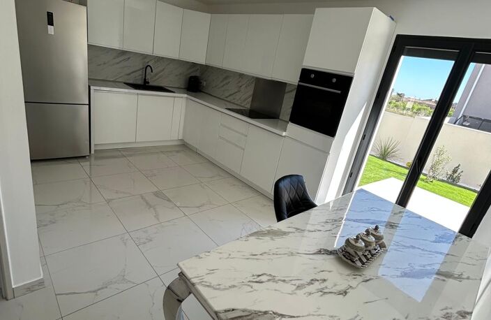 Vente Maison/villa 5 pièces — photo 3