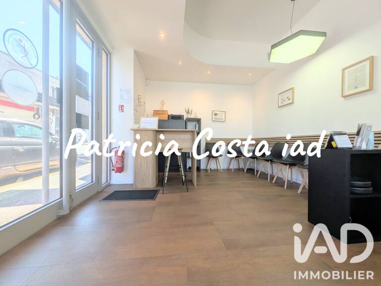 Vente Boutique/Local commercial 185 m&sup2; — photo 1