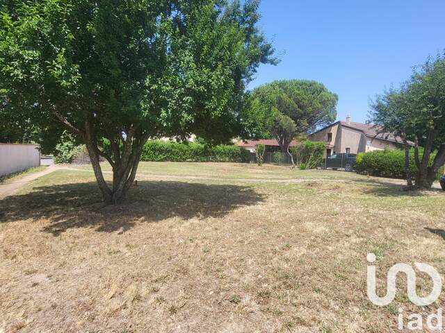 Vente Terrain à bâtir 745 m&sup2; — photo du bien