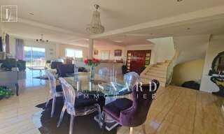 Maison 6 Pièces 220 m² à vendre à Vallauris (06220)