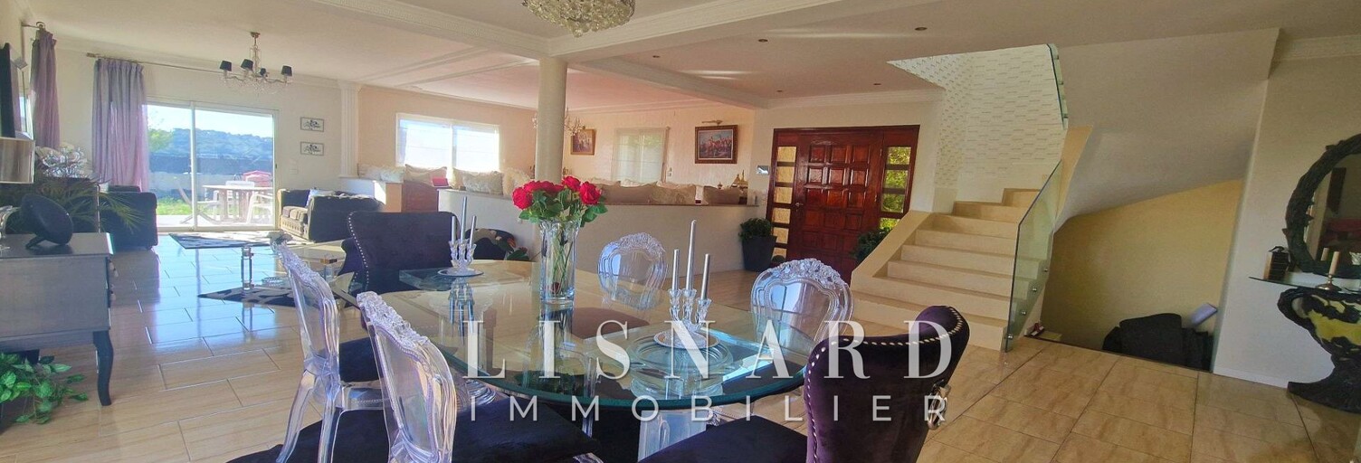 Maison 6 Pièces 220 m² à vendre à Vallauris (06220)