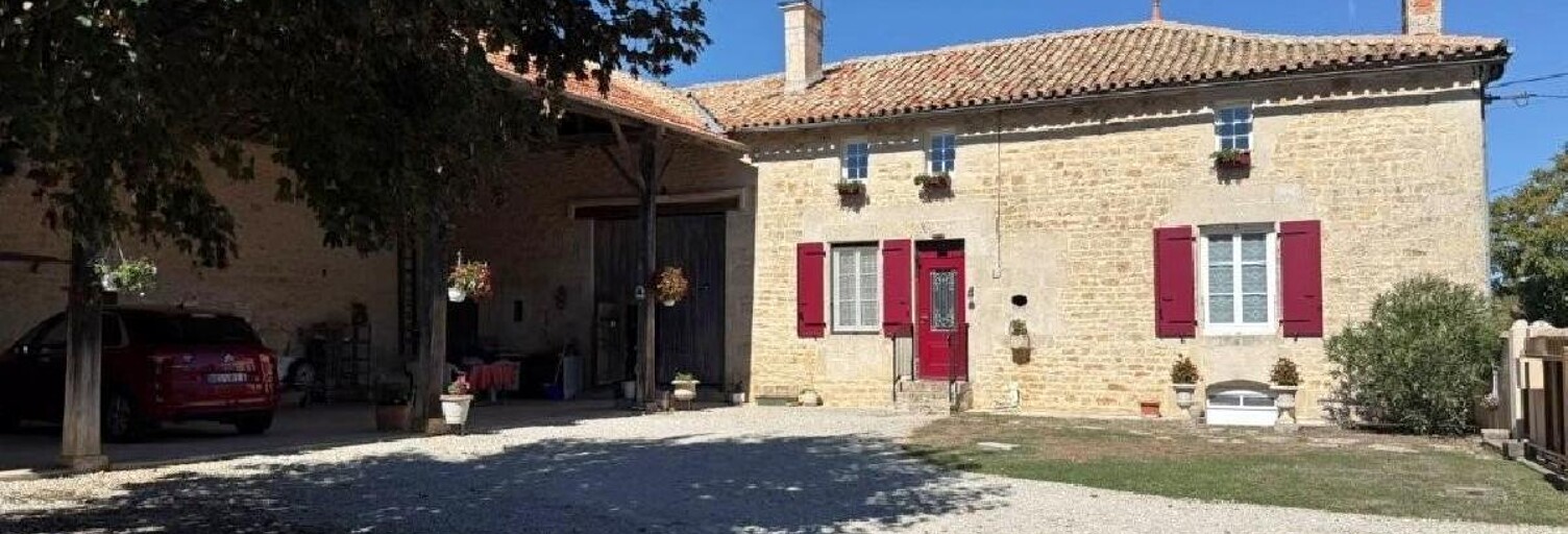 Maison 6 Pièces 179 m² à vendre à Villefagnan (16240)