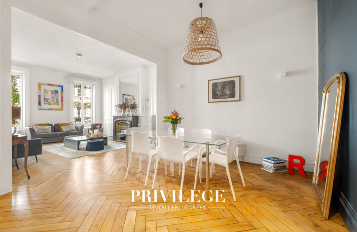 Appartement bourgeois de 110 m2   Lyon 3e, quartier Préfectu — photo 5