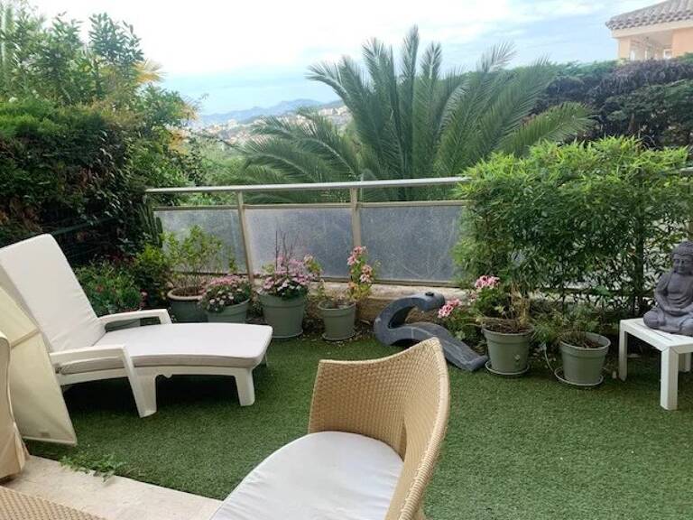 F3 MEUBLE EN REZ-DE-JARDIN AVEC PARKING ET CAVE — photo 1