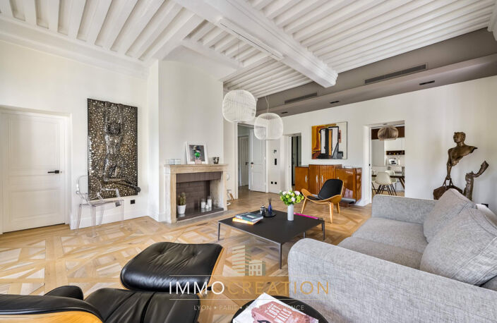 RARE A LA VENTE, EN EXCLUSIVITÉ, PLACE LYAUTEY, APPARTEMENT — photo 3