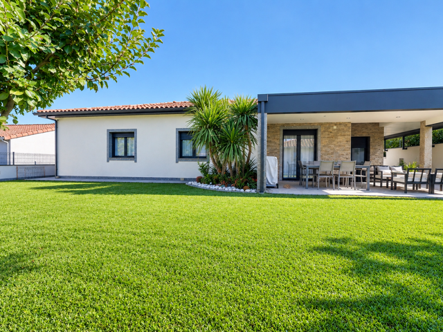 Superbe Villa 5 pièces avec double garage et jardin 700 m2 à — photo du bien