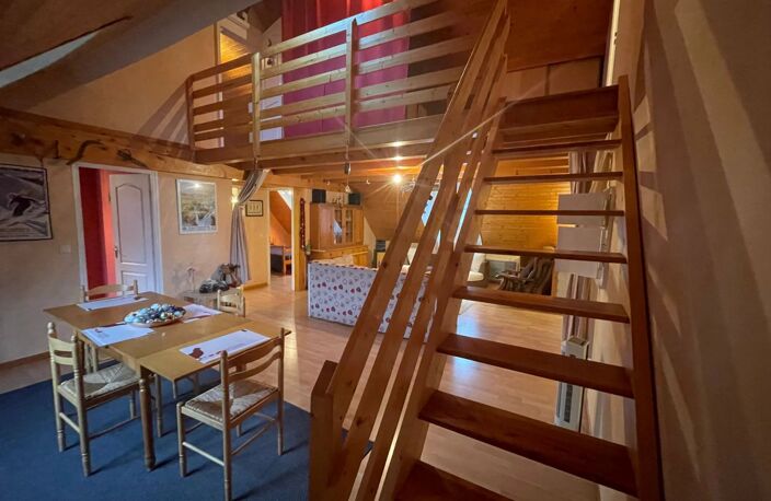 Duplex familial 116 m² au sol – 3 chambres + mezzanine – 2 parkings — photo 2