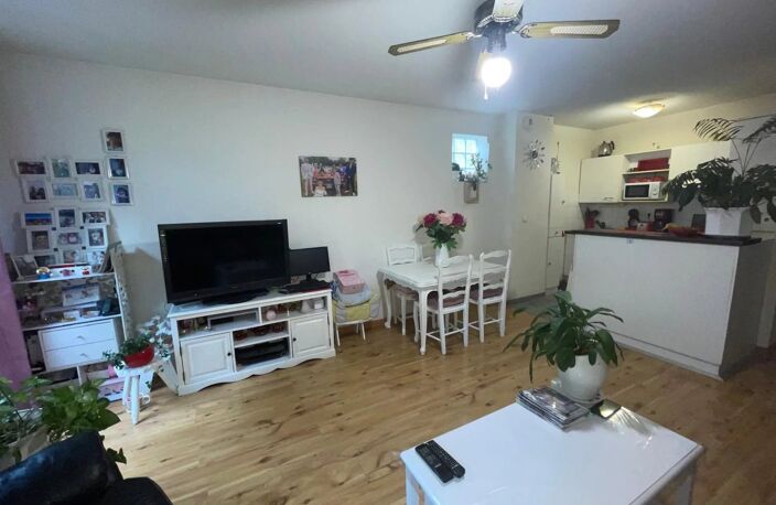 T3 de 73 m² avec parking – Résidence sécurisée avec ascenseur – Allées d'Étigny — photo 2