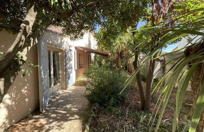 Villa — photo 5
