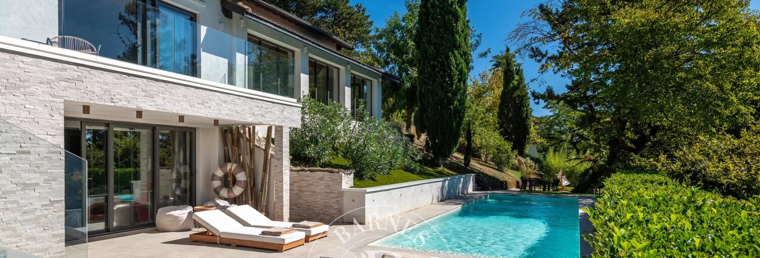 Maison 9 Pièces  m² à vendre à Limonest (69760)