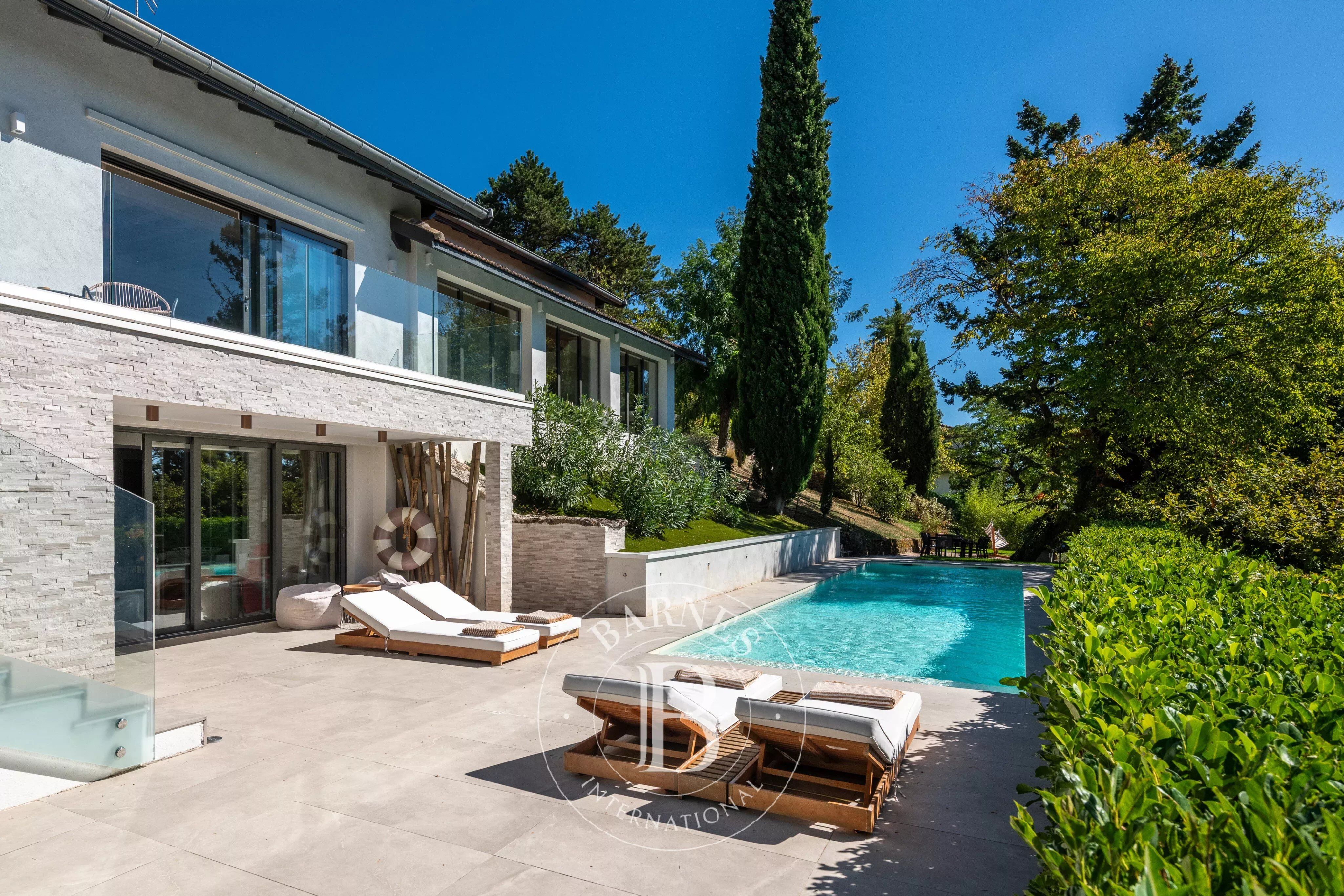 Maison L T9