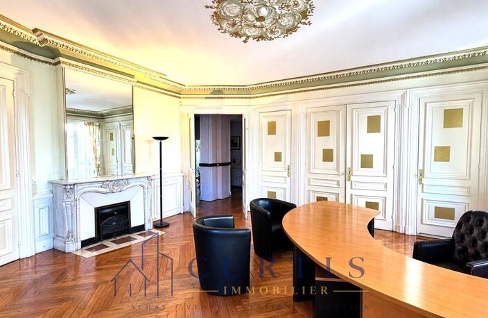 Appartement - 149.7m ² — photo 2