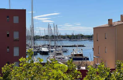 LE CAP D'AGDE-T2 lumineux avec vue port, parking, proche pla — photo du bien