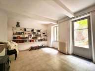 Maison cour et terrasse — photo 2
