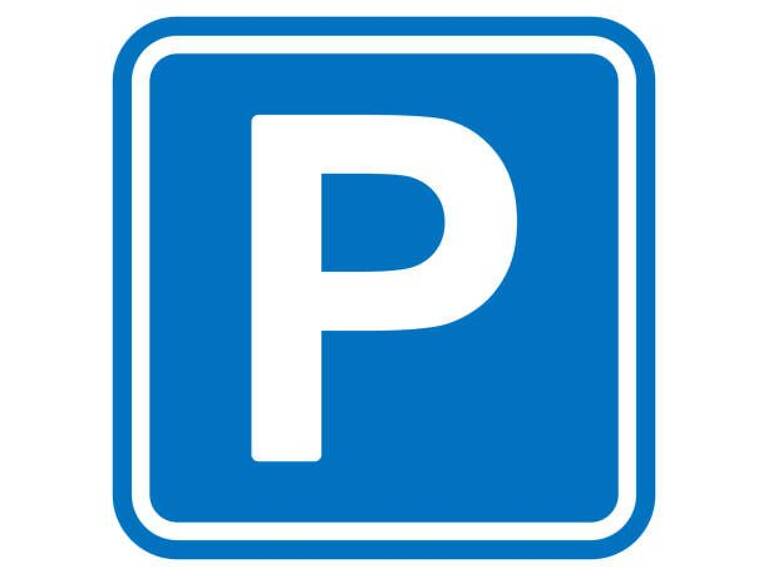 Parking — photo 1