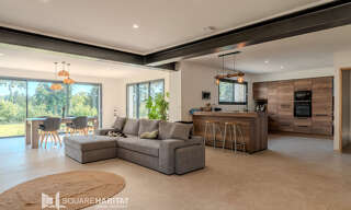 Maison 5 Pièces 178 m² à vendre à Saumane-de-Vaucluse (84800)