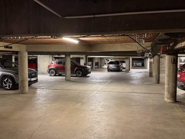 Garage 12 m² à Toulouse — photo du bien