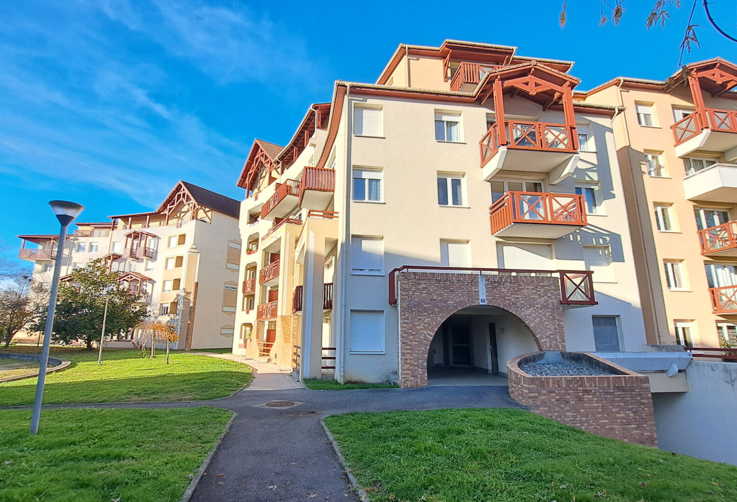 T2 Bis 55m² - Balcon - Parking - Cave - Vue Pyrénées — photo 1