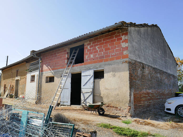 Azas en campagne, maison d'habitation à rénover 150 m2 sur 2 niveaux avec extérieur — photo 1
