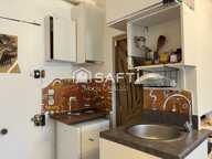 STUDIO FONCTIONNEL A MONTMARTRE — photo 4