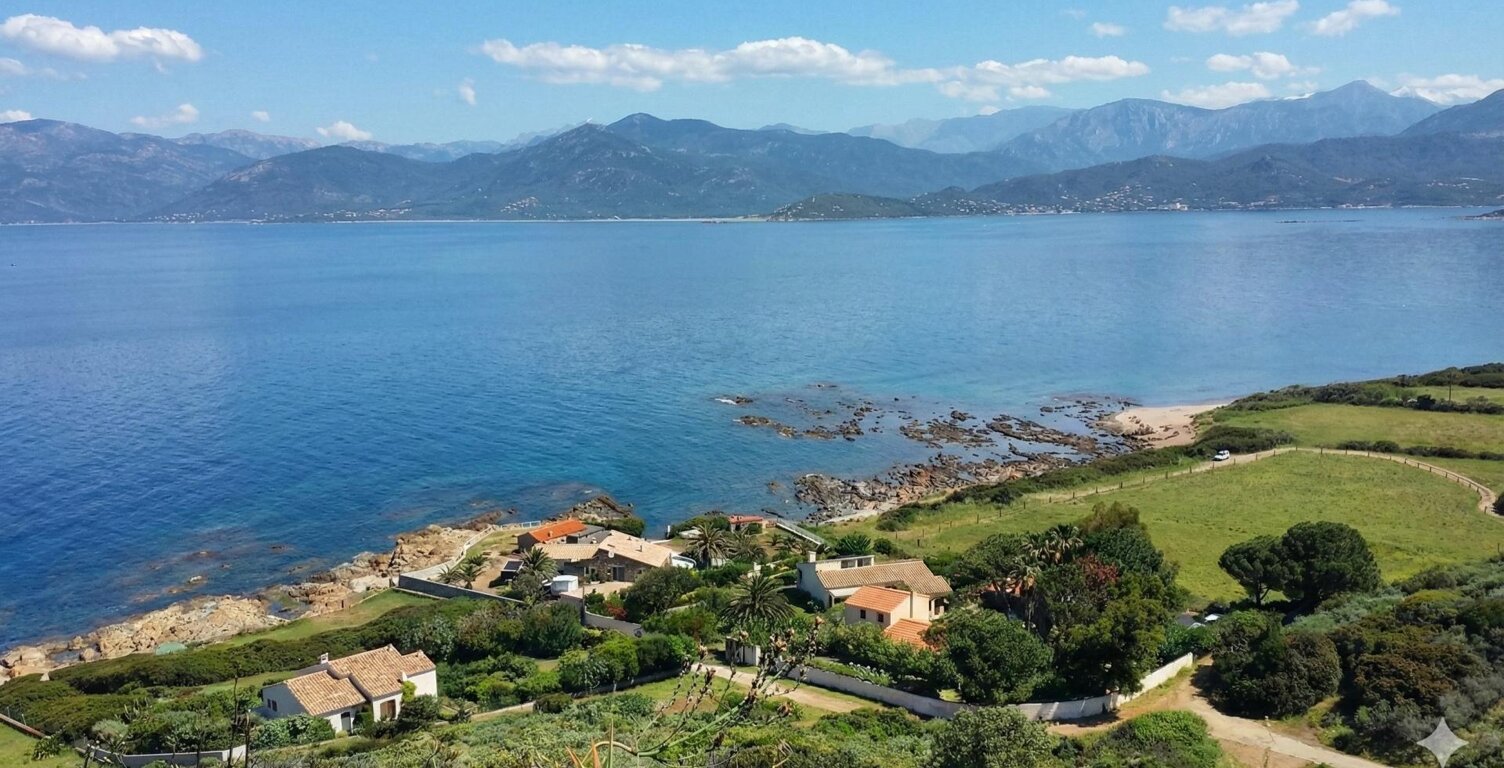 Maison pied dans l'eau — photo 1