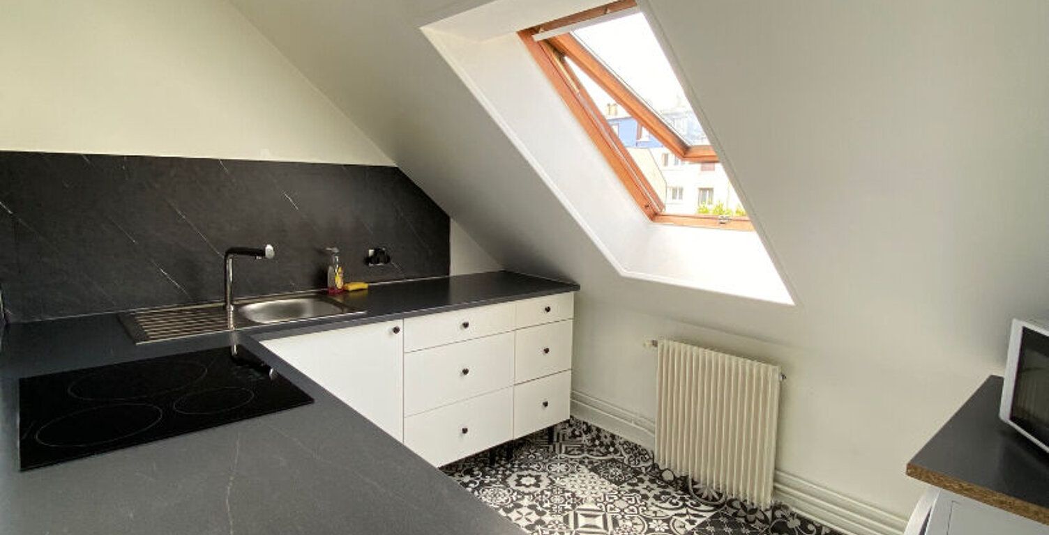 APPARTEMENT F2 avec PARKING et CAVE — photo 1