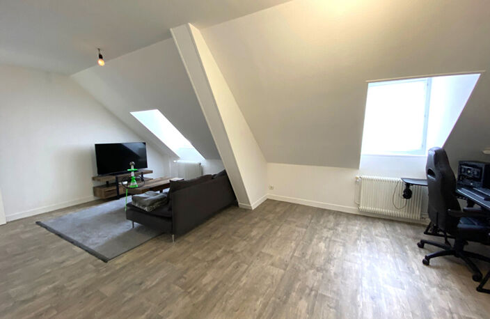 APPARTEMENT F2 avec PARKING et CAVE — photo 2