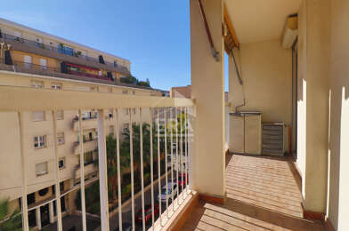 Appartement 4 pièces 174000 €