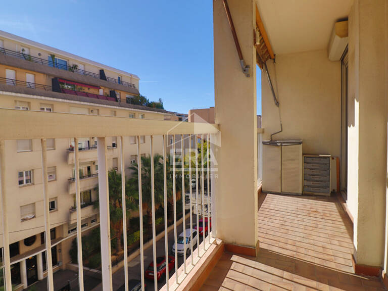 MARSEILLE 10E  - T3/4 - 80 m² - BALCONS - BOX - CAVE - ASCENSEUR - TRAVERSANT SUD/NORD — photo 1