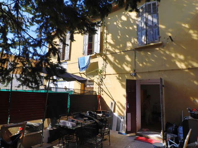 MARSEILLE 10e - ENSEMBLE IMMOBILIER DE RAPPORT - 2 IMMEUBLES ? APPARTEMENTS, COMMERCES & GARAGE — photo du bien