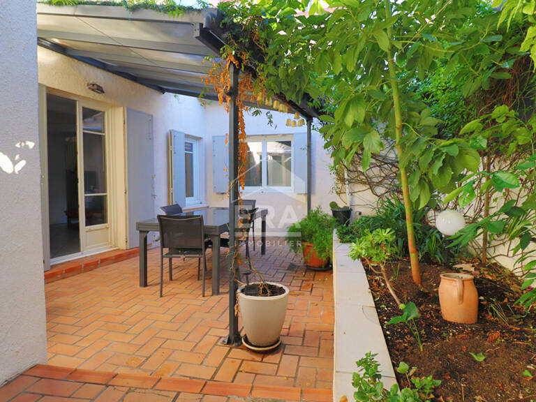 A vendre JOLIE MAISON INDIVIDUELLE  TYPE 2 - LUMINEUSE  SUD TERRASSE MARSEILLE 10ÈME CALME BON ÉTAT — photo 1