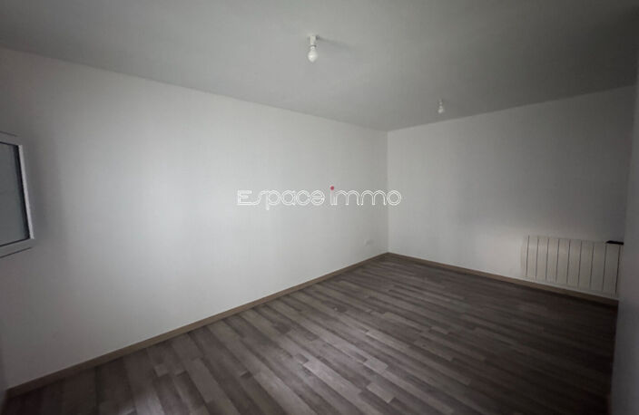 LOCAL COMMERCIAL/ ENTREPOT / STOCKAGE / PARKING - PROFESSIONNEL - NOTRE-DAME-DE-BONDEVILLE - 610 m² — photo 5