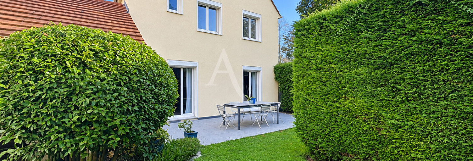 Maison 6 Pièces 105 m² à vendre à Jouy-le-Moutier (95280)