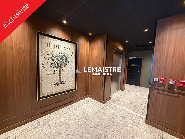 EXCLUSIVITÉ  LES HALLES  Appartement 70 m²  Résidence HYDE PARK  Ascenseur  Cave — photo du bien