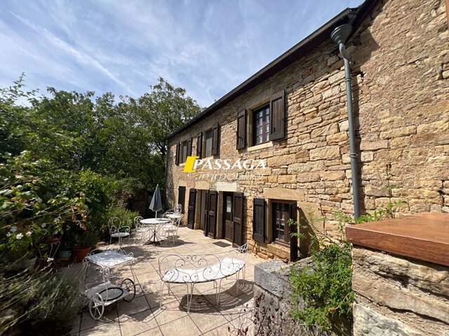 A VENDRE - Maison traditionnelle de caractère avec terrain - PALMAS D'AVEYRON — photo du bien