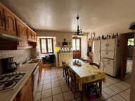 A VENDRE - Maison traditionnelle de caractère avec terrain - PALMAS D'AVEYRON — photo 4