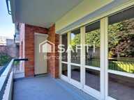 Vieux-Lille - T2 de 71 m² à conforter - rez-de-jardin sud-ouest, balcon, garage et cave — photo 2