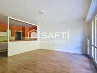 Vieux-Lille - T2 de 71 m² à conforter - rez-de-jardin sud-ouest, balcon, garage et cave — photo 4