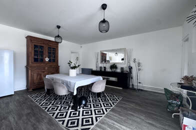 Appartement 6 pièces 230000 €