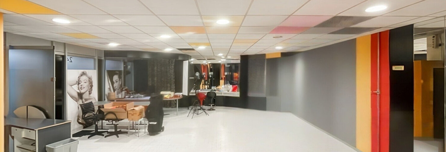 Commerce  78 m² à vendre à Marseille 8 (13008)