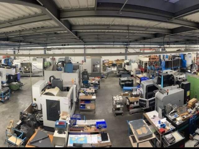 Vente Divers Industrie 1 125 m&sup2; — photo du bien
