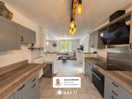 Maison familiale avec beau potentiel à Hennebont. — photo 3
