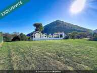 Terrain constructible 700 m², plat, emplacement privilégié au calme. — photo 4