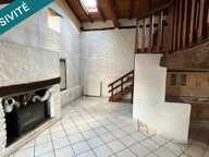 Charmante maison en pierre avec jardin, terrasse, garage et dépendance — photo 3