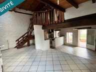 Charmante maison en pierre avec jardin, terrasse, garage et dépendance — photo 4