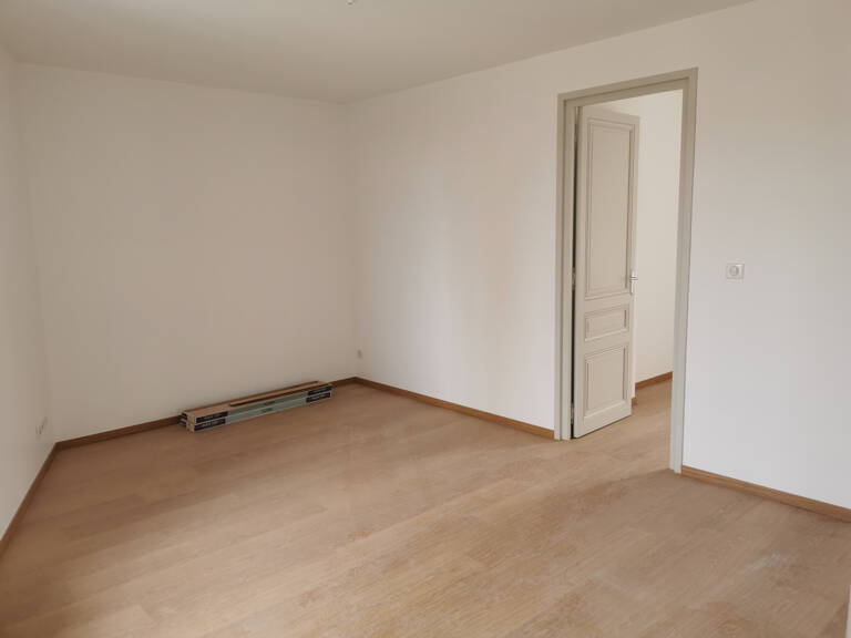  F2 - HYPER CENTRE FEURS- — photo 1