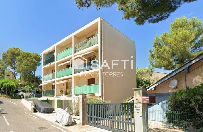 RARE À LA VENTE  STUDIO TRAVERSANT DE 28 M²  MER À 4 MINUTES À PIED — photo 2